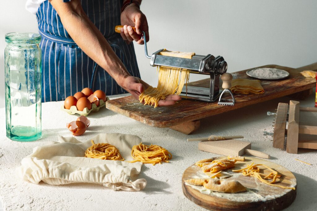 Pasta machine at work